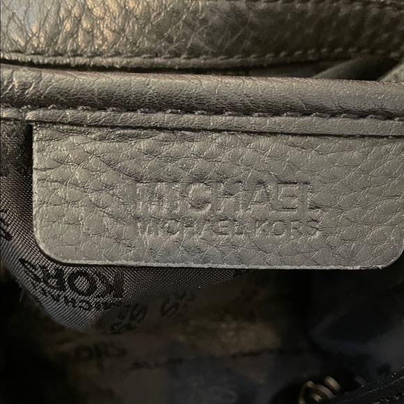 Michael Kors Black Leather Shoulder Bag - Picture 12 of 12